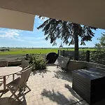 Rose Close To Vienna & Airport *