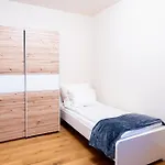 Daire Rose Close To Vienna & Airport Maria Ellend