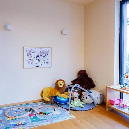 Rose Close To Vienna & Airport شقة *