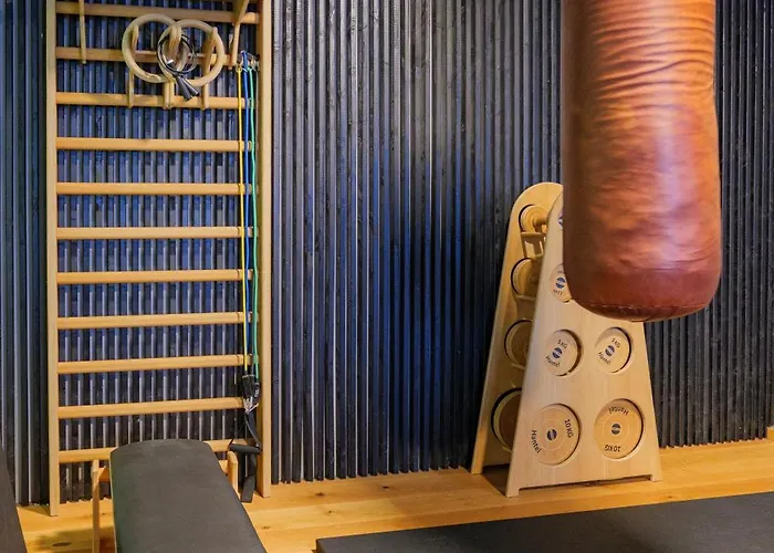 Rose Close To Vienna & Airport Apartament *