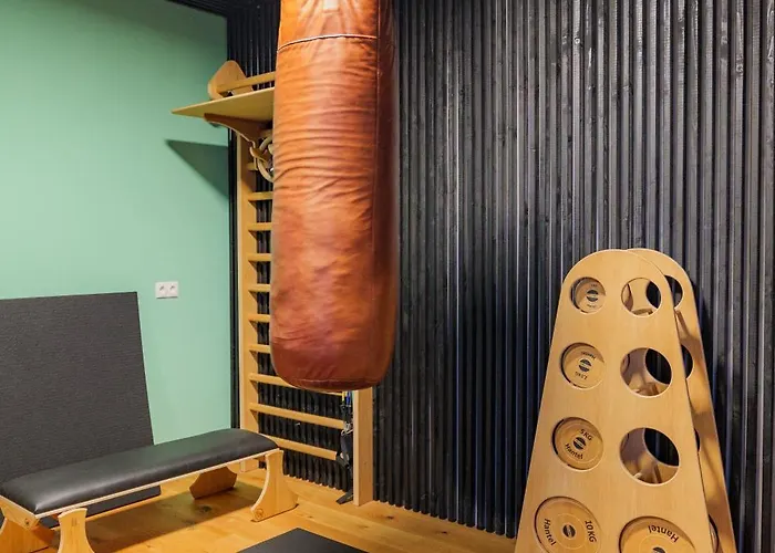 Rose Close To Vienna & Airport Apartament Maria Ellend