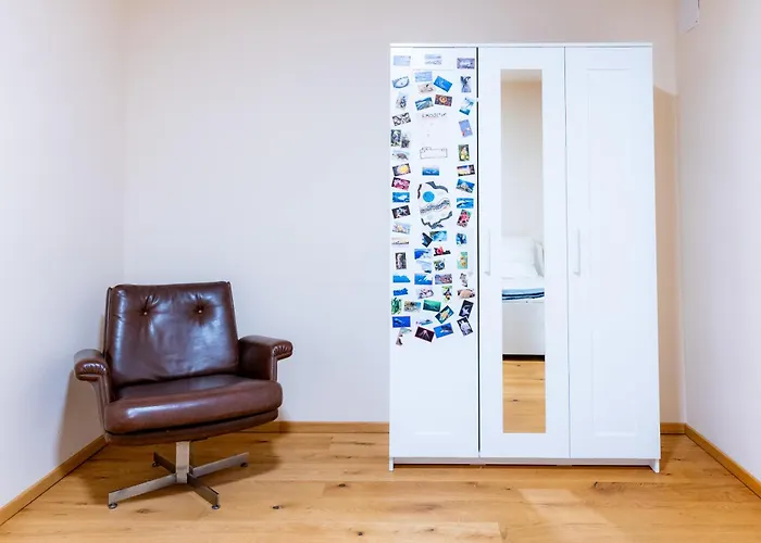 Rose Close To Vienna & Airport * Maria Ellend